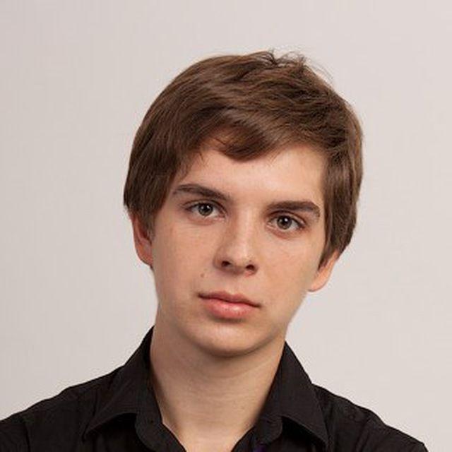 Аватарка эксперта Евгений Картавец